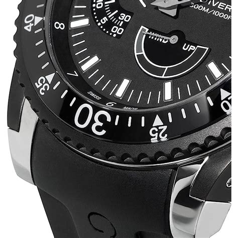 orologio uomo gucci ya136201|Gucci Dive Black Dial Stainless Steel Men's Watch .